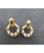Monet Hoop Clip On Earrings Luxury White Enamel Gold Tone Circle Design ... - $299.74 MXN