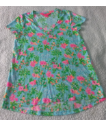 Disney Parks Lilly Pulitzer Loves Mickey Minnie Etta V-Neck T-Shirt Sz X... - $36.98