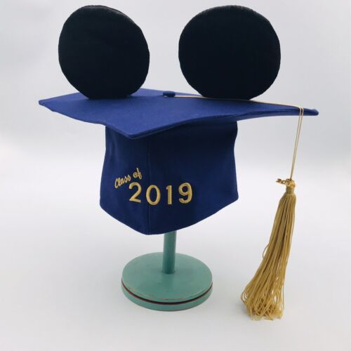 Disney Parks Mickey Mouse Ears Purple Graduation Cap Class of 2019 /w Tassel  - £9.66 GBP