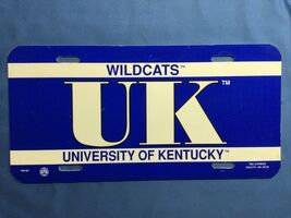 UK UNIVERSITY OF KENTUCKY Wildcats Blue and White Officially Licensed Plate - $19.78