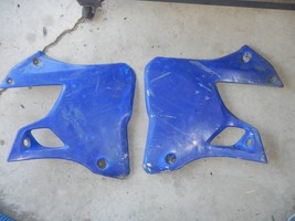 Gas fuel petrol tank side cover air scoops 2000 Yamaha YZ250 YZ 250 - $24.74