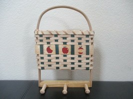 Apple Themed Wicker Hanging Wall Basket With 3 Pegs 12-3/4&quot; Long x 9&quot; wide - £20.17 GBP