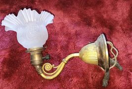 Antique Electric Brass Wall Sconce Light Frosted Fluted Glass Globe Art ... - $115.99