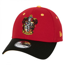 Harry Potter Gryffindor Crest New Era 39Thirty Fitted Hat Red - £37.55 GBP