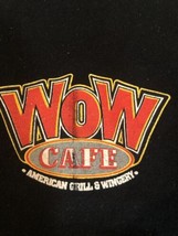 Wow Cafe American Grill &amp; Wingery Employee T Shirt L Black DW1 - £5.42 GBP