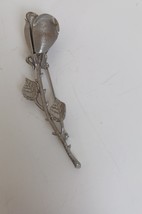 Vintage Estate Silver Tone Rose Stem Flower Brooch - $181.81 MXN