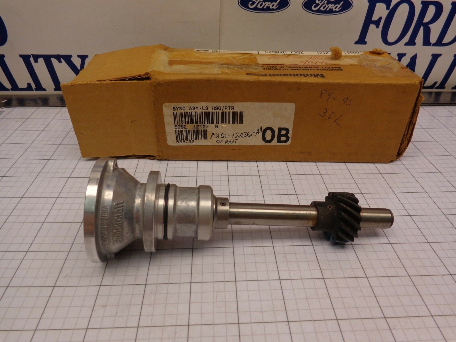 FORD OEM NOS E9SZ-12127-B Cam Camshaft Synchronizer Housing &amp; Rotor Only... - $88.02