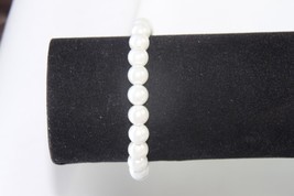 Plunder Bracelet (New) White Beaded Bracelet - Elastic - £8.20 GBP