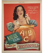 1947 Print Ad Chesterfield Cigarettes Carved Pumpkin Actress Dorothy Lamour - £16.15 GBP