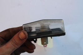 2004-2009 TOYOTA PRIUS REAR LICENSE PLATE LIGHT LAMP ONE SIDE M1025 image 6