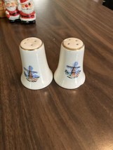 Holland Michigan Salt And Pepper Shakers - £6.15 GBP