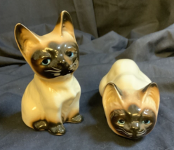 2 Vintage Enesco Siamese Cat Kitten Ceramic Figurines - £13.47 GBP