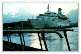 Cruise Ship Entering Panama Canal Panama UNP Chrome Postcard S13 - $3.91