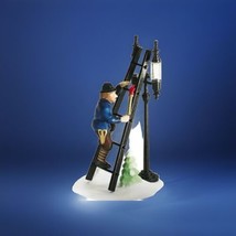 DEPT 56 CHRISTMAS VILLAGE LAMPLIGHTER ACCESSORY SET #5577-8 - $12.19
