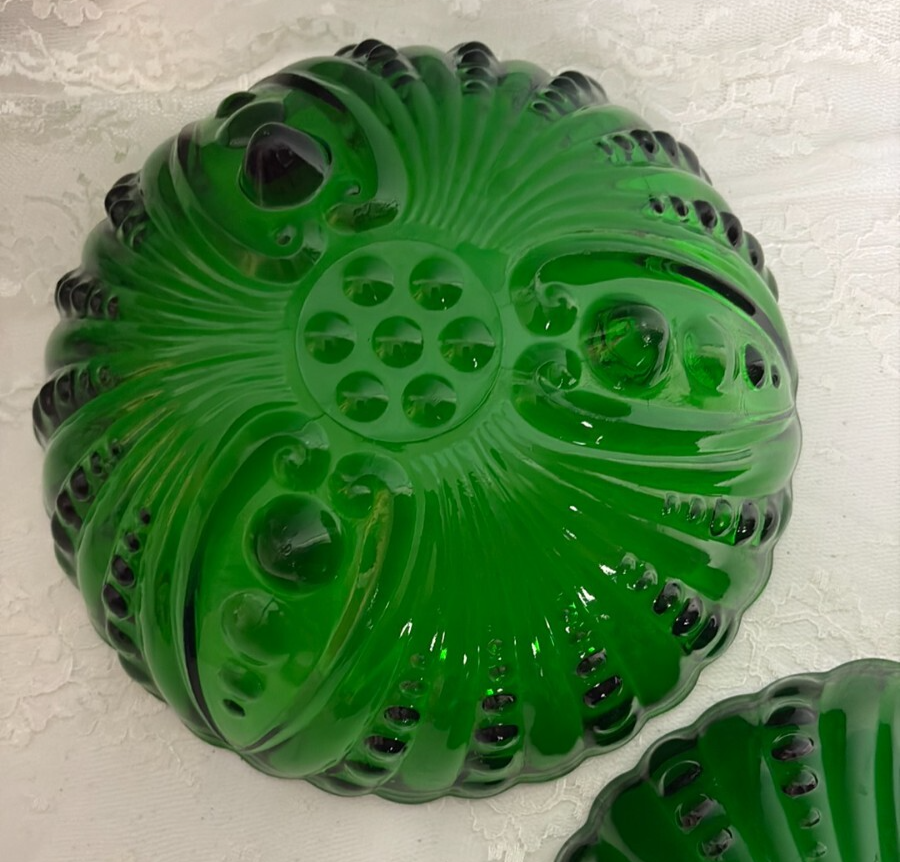 Pair of Vintage Green Glass Serveware Bowls Midcentury Modern Item image 5