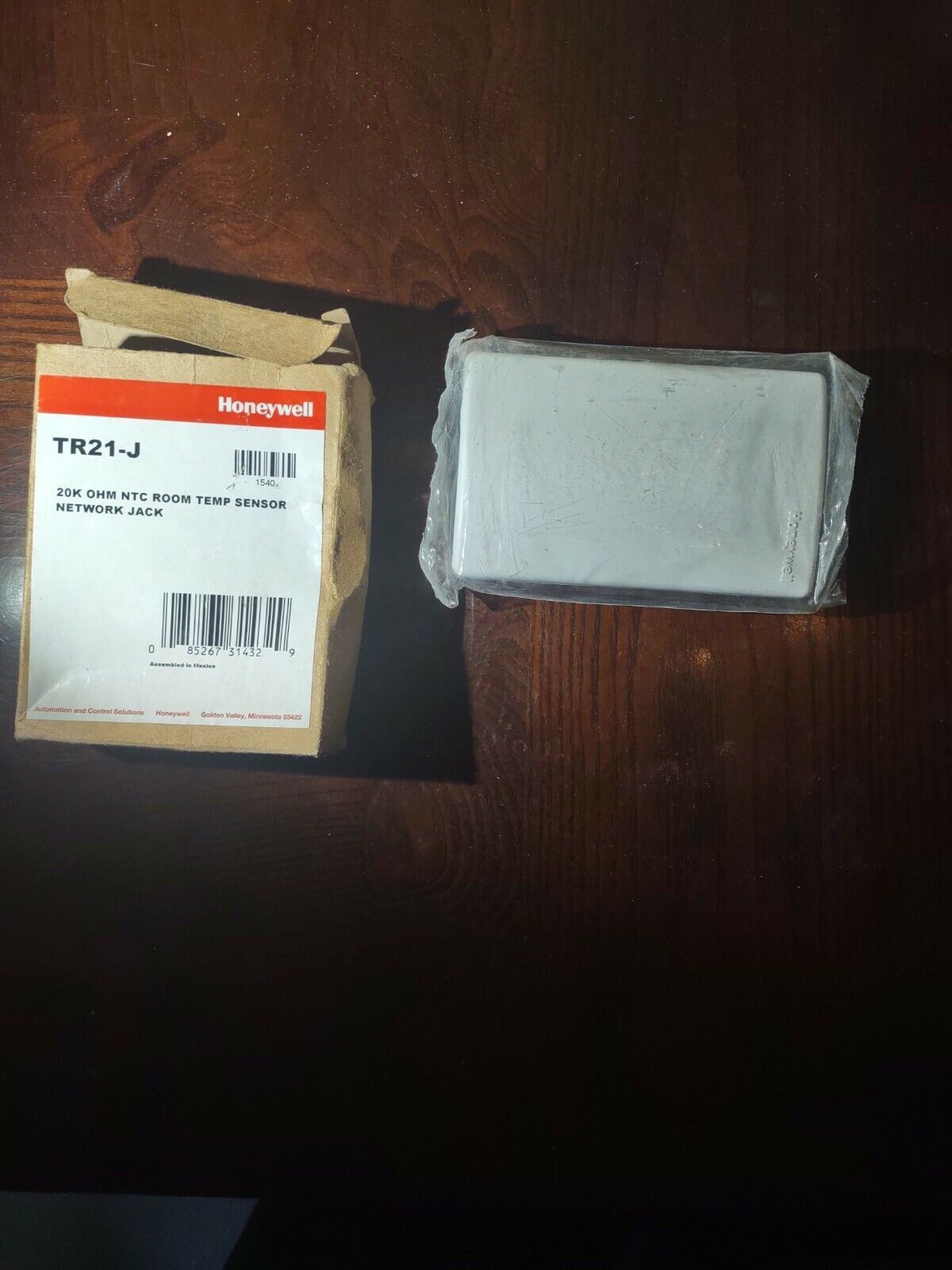 Honeywell 20K OHM NTC Room Temp Sensor Network Jack - $50.37