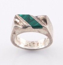 Vintage Mexican Sterling Silver Ring with Inlayed Green Malachite (Size 7) - £98.78 GBP