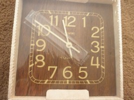 Vintage AVANTE  WALL CLOCK Quartz  usa made - $34.65