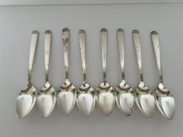 Oneida SURF CLUB Silverplate 1881 Rogers 8 Teaspoons Silverware 1938 - $467.40 MXN