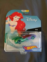 HOT WHEELS-CHARACTER CARS Disney Princess Ariel - $8.42