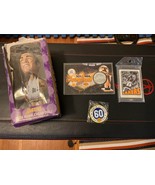 LAKERS COLLECTORS BUNDLE: 2010 Silver Medallion, Chris Mihm Bobblehead, ... - $540.37 MXN