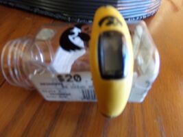  "UNIVERSITY of IOWA HAWKEYES" NCAA Licensed Yellow DEUCE Watch New in B... - $14.84