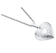 Heart Locket Necklace that Holds Pictures, Heart for - £46.85 GBP