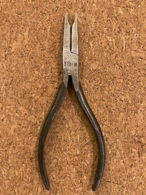 Vintage M.Klein &amp; Sons Tools 319-B Lamp Cap Extractors Pliers USA - $18.50