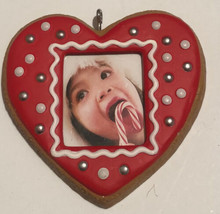Hallmark Heart Shaped Picture Christmas Decoration Ornament Small XM1 - £4.70 GBP