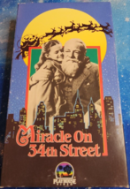 Miracle on 34th Street VHS - £3.73 GBP