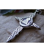 RARE PYRAMID PENDANT MEDAL NECKLACE VINTAGE DESIGN SILVER PIN CROSS CROI... - $32.05 CAD