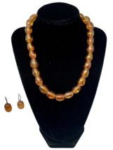 Vintage Iridescent Oval Amber Glass Beaded Necklace and Pierced Wire Ear... - $520.00 MXN