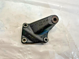 Detroit Diesel DD13 DD15 Engine Radiator Support Bracket A4712031840 OEM - $39.30