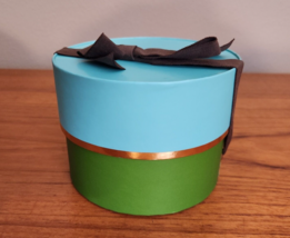 Kate Spade 4&quot; H Round RIBBON TIE Gift Box Blue Green - £11.83 GBP