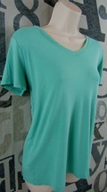Eddie Bauer Women Green Large V-Neck Cotton Knit Top Short Sleeve - £14.38 GBP