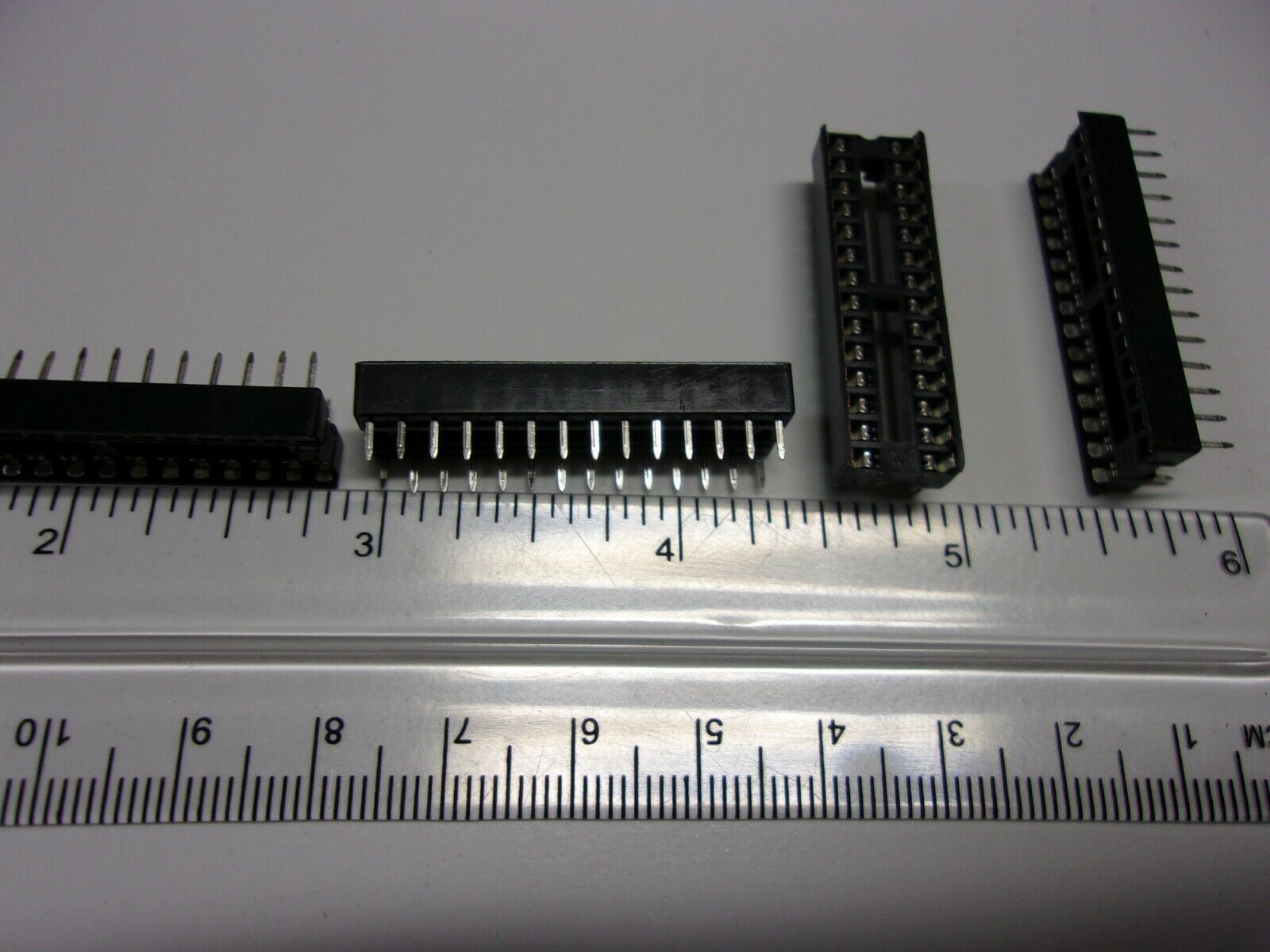 5 Pack Lot DIP28 DIP IC Sockets 28 Pins 2 Rows 14 Pins Sides Integrated Circuit Item image 10