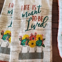 Kitchen Linen Set, 4pc, Towels Oven Mitts, Flowers, Life is Meant to be Lived image 4
