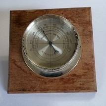 Vintage Springfield Instrument Humidity Meter Wooden Plaque With A Patin... - $15.35