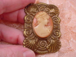 (CS36-3) Woman w/ hair band peach CAMEO jewelry Pin Brooch Pendant - $28.97