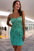 Chic Green Spaghetti Straps Backless Sequins Short Homecoming Dresses - £95.64 GBP