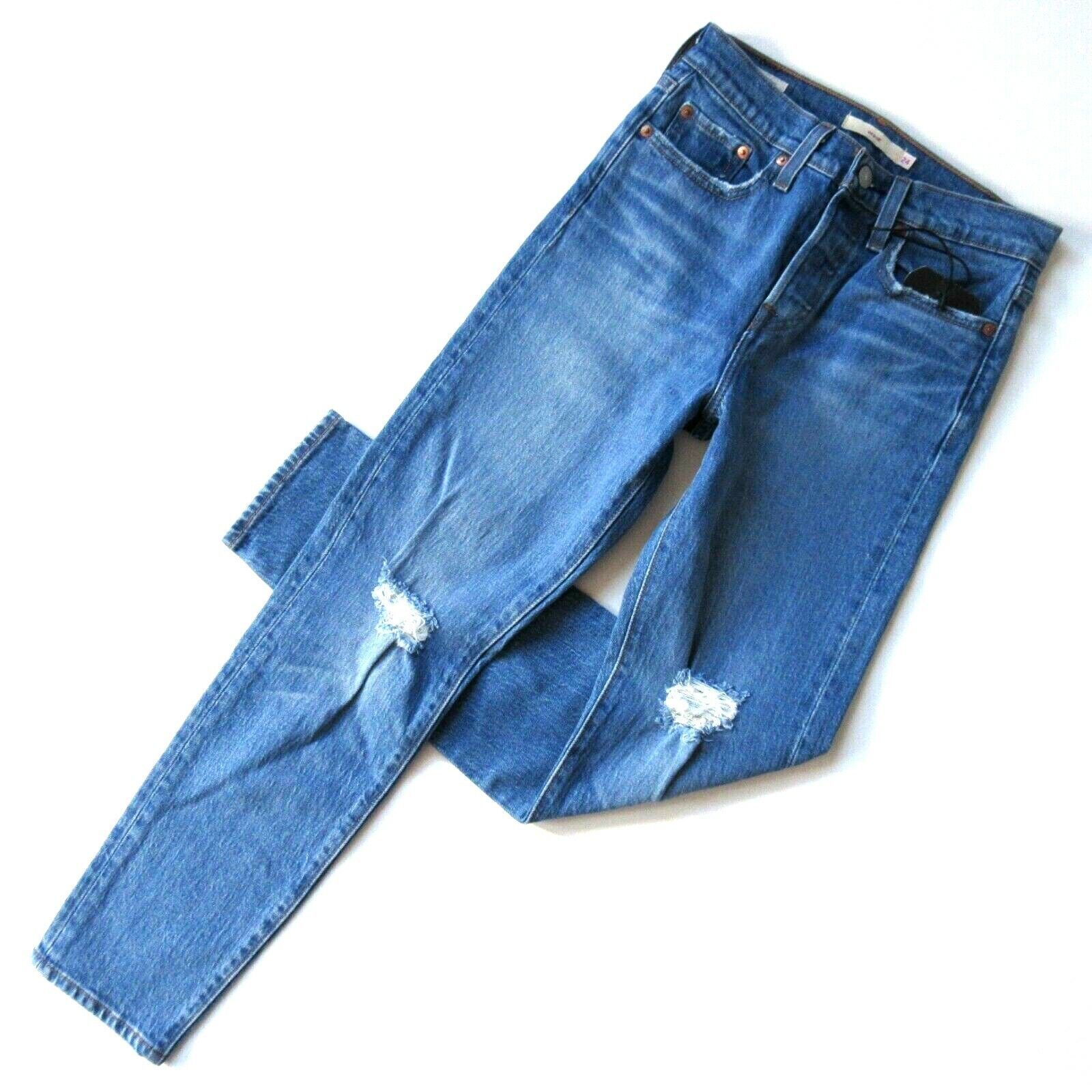 Primary image for NWT Levi's Wedgie in Charleston Breeze High Rise Tapered Leg Stretch Jeans 24