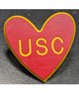 Vintage USC University Southern California Heart Plastic Red/Yellow Lape... - $307.31 MXN