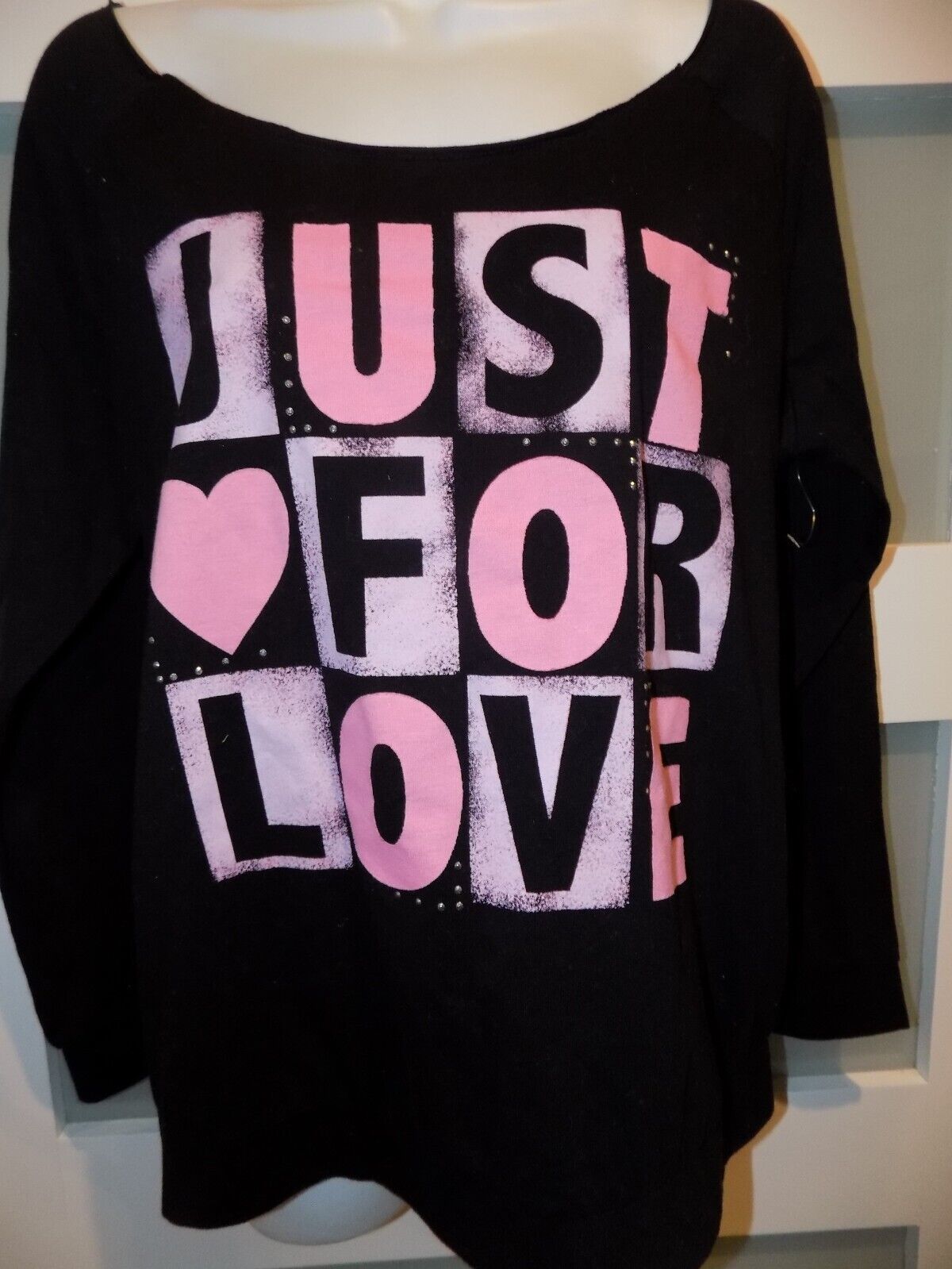 Hard Candy Black Just For Love Black Slashed Back Pullover Shirt Size L (11-13) Item image 2