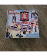 LEGO 41236 DC Super Hero Girls: Harley Quinn Dorm New Sealed Box Retired - £24.62 GBP