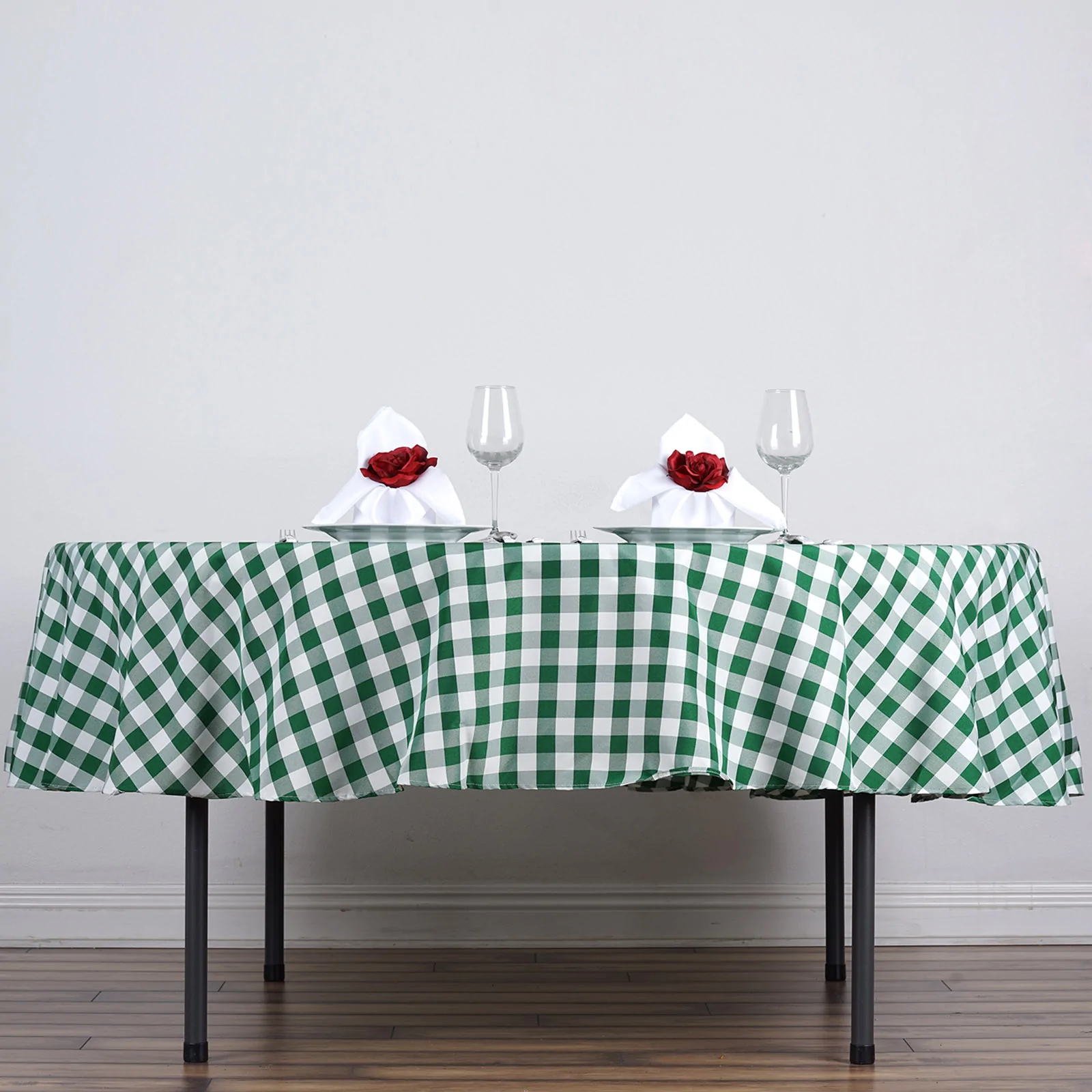 Green - 70&quot; Round Polyester Tablecloths Perfect Picnic Checkered For Weddings - £24.26 GBP