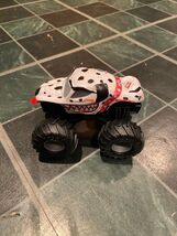 2014 Monster Mutt Dalmation Monster 1:64 Truck Mattel Pre-Owned/No Packa... - $17.99