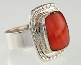 Vintage Mexican Sterling Silver Ring with Spiny Oyster Shell (Size 9) - $131.63