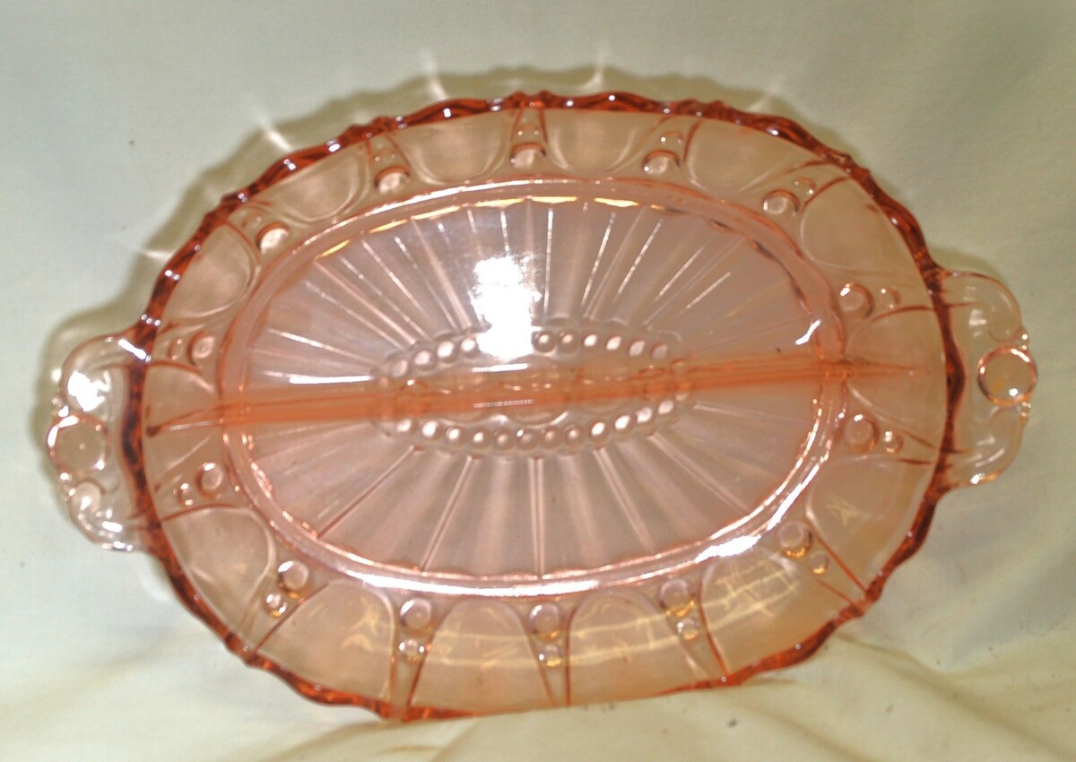Oyster Pearl Celery Relish Dish Pink Depression Glass Anchor Hocking Div... - $39.59