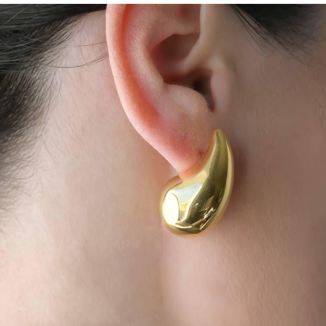 Smooth Chunky Lightweight Tear Drop Stud Earrings Item image 3