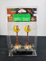 Lemax Spooky Town Crescent Moon Street Lamps ~ Retired - $7.87